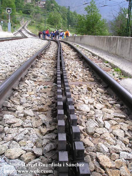 La gràcia d'aquest tren: la cremallera.