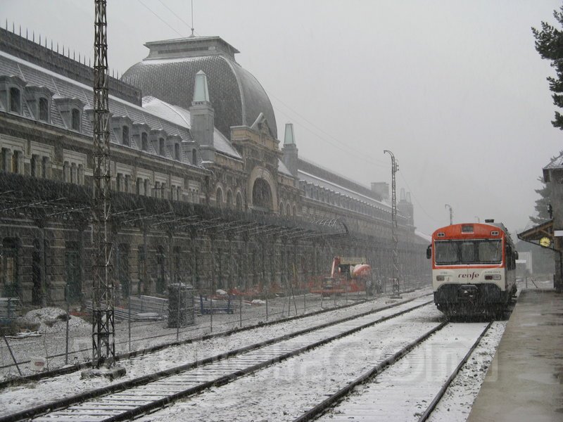 Canfranc - Renfe - 33 (29-03-09).jpg