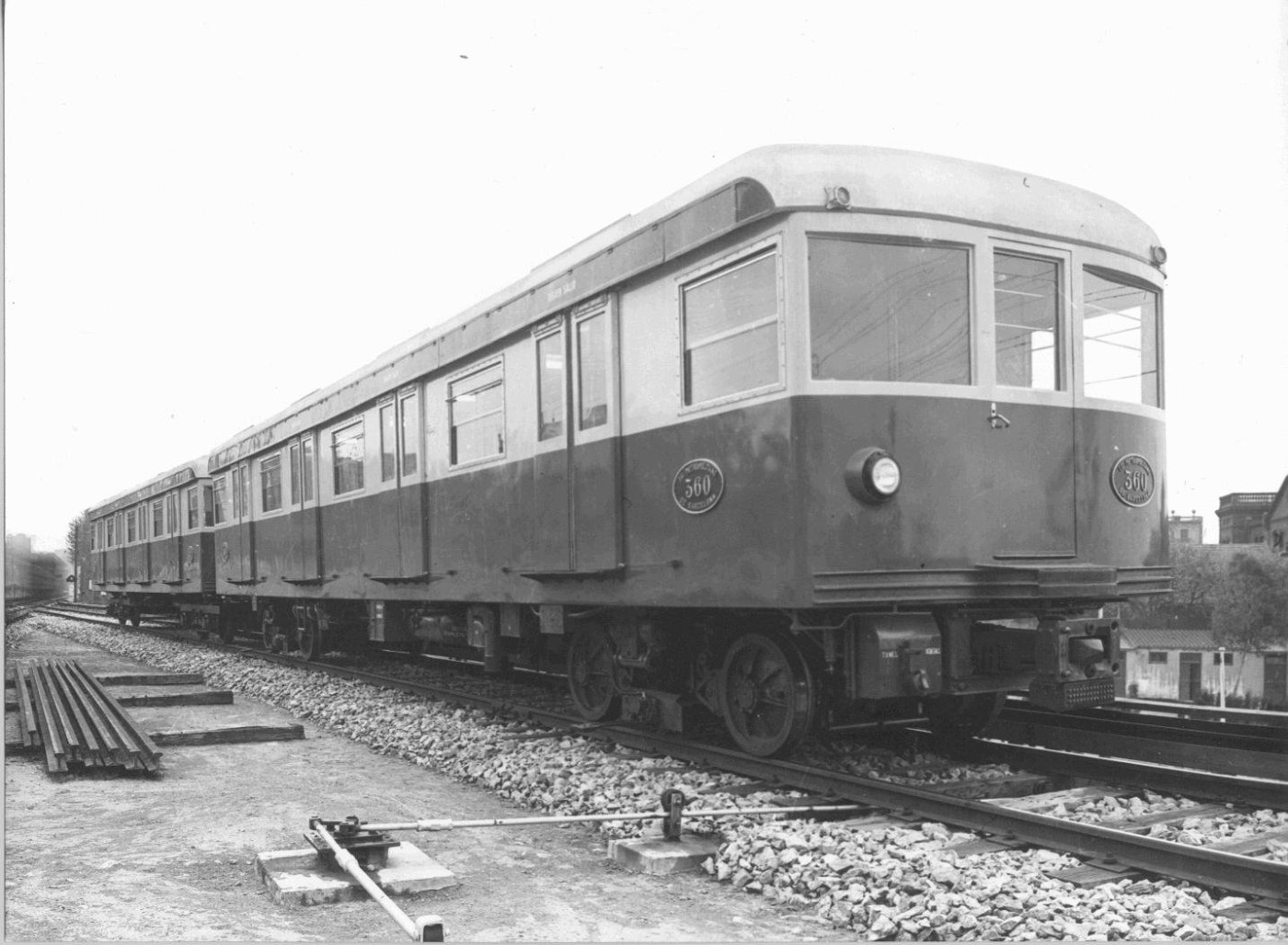 300-06.jpg