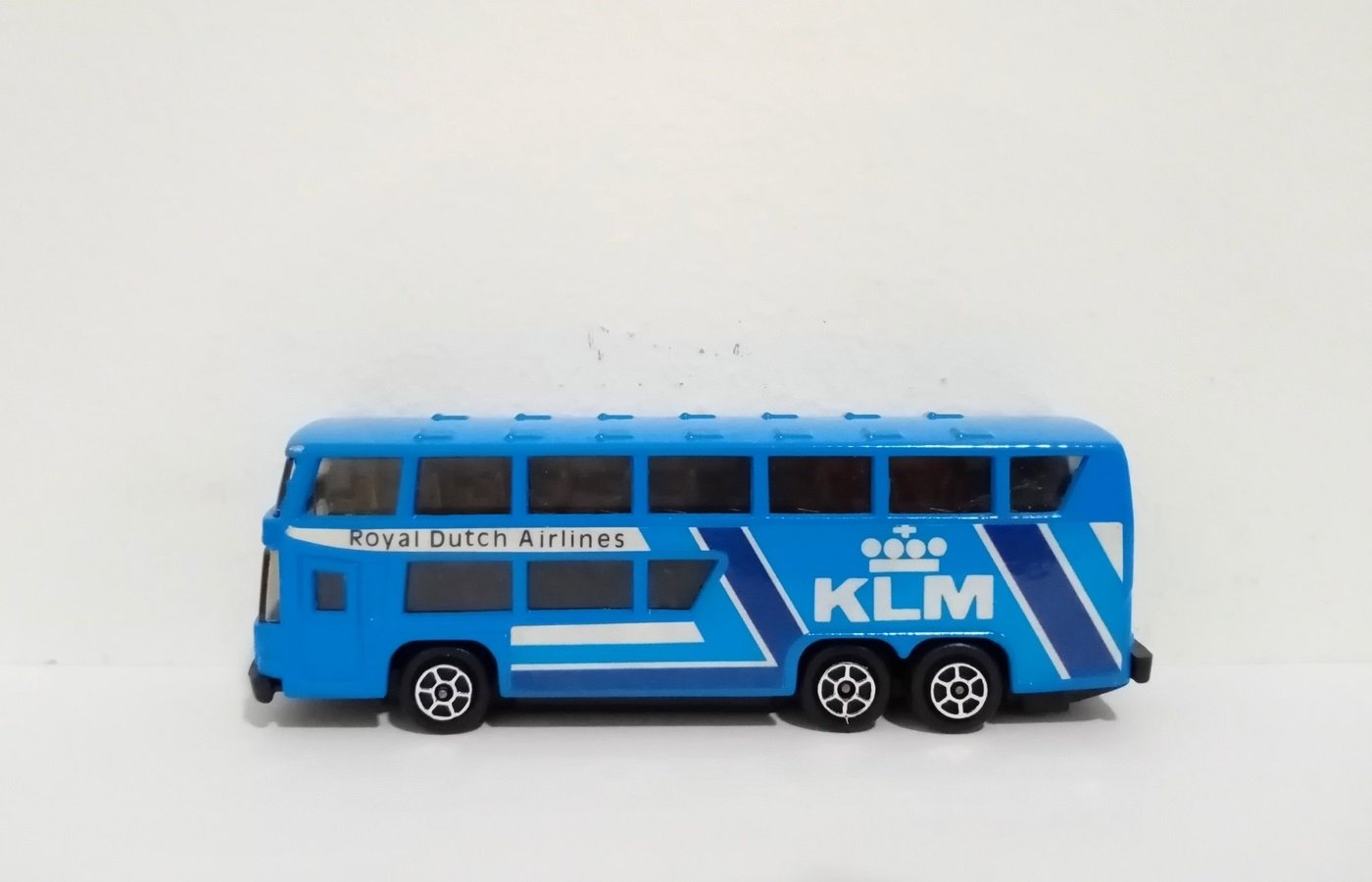 102.jpg